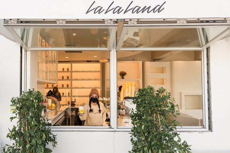 La La Land Montana Ave